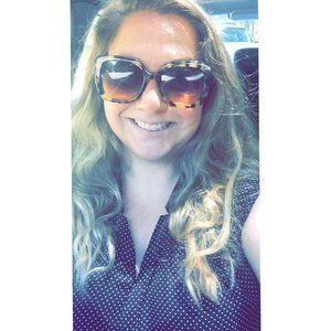 Meet your Posher, Missy